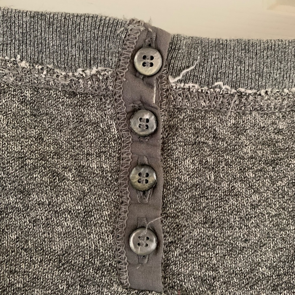 AE 🦅 sweater - Picture 4 of 6